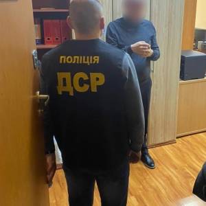 В Бердянске директора санатория задержали во время взятки. Фото