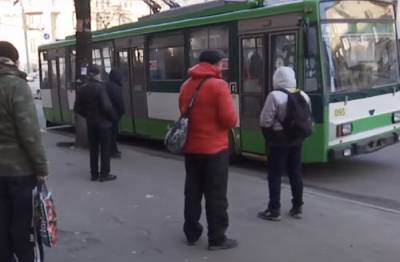 Не хватает 5 млрд: украинцев предупредили о подорожании проезда в общественном транспорте