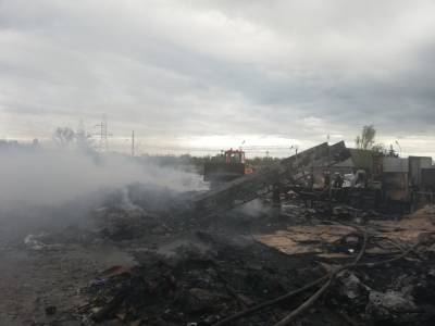Сгорели 2,5 тонны макулатуры. Спасатели ликвидировали пожар на гродненском предприятии
