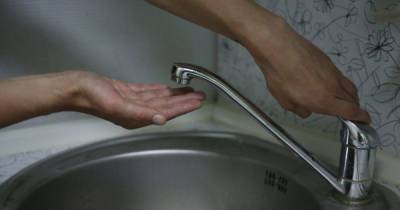 В отключенных от водоснабжения городах Днепропетровской области срочно погасили долги, но воды нет