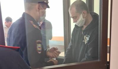 Подозреваемому в убийстве адвоката в Уфе Стасу Яшину продлили срок заключения