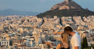Греция не разрешила въезд украинским туристам