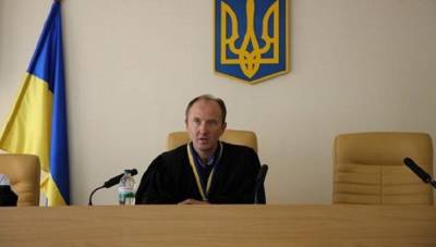 Судья Карабань, который не наказал Настю Константинову за пьяное вождение, подал в отставку