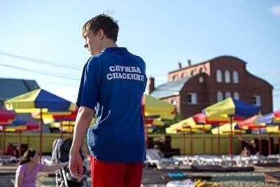 В Челябинске на пляжи выводят матросов: купальный сезон начинается раньше срока