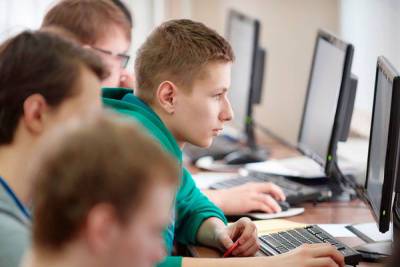 Ивановских подростков приглашают в профильный лагерь Летняя IT-школа