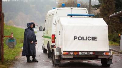 В Чехии указали на подозреваемых в краже оружия со складов во Врбетице после взрывов