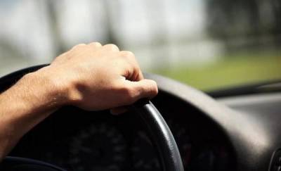Тюменским водителям советуют не садиться за руль в жару