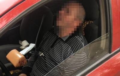 Во Львове пьяный водитель уснул во время составления на него админпротокола