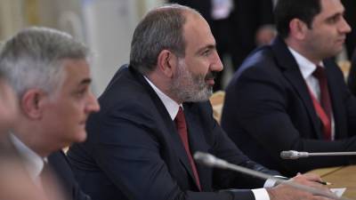 Пашинян просит РФ оказать Армении военную помощь из-за ситуации на границе с Азербайджаном