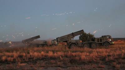 Расчеты ВСУ провели учения с реактивными установками "Ураган" около границ Крыма
