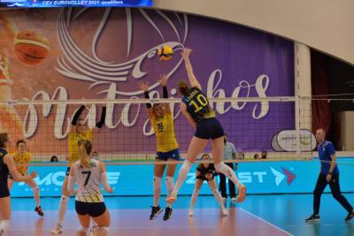 Женская сборная Украины проиграла второй матч Швеции в отборе на ЧЕ-2021 по волейболу