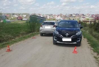 50-летняя автоледи в Вологодской районе отправила в больницу мужчину, не успевшего сесть в автомобиль