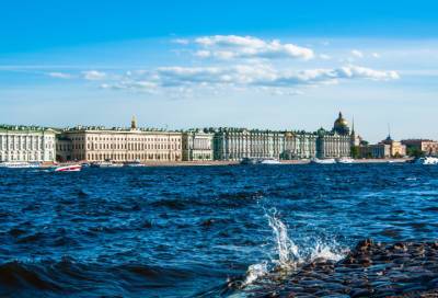Число погибших в акватории Петербурга в 2021 году сократилось вдвое
