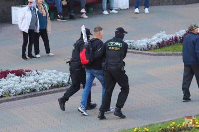 Белорусские правозащитники признали политзаключенными еще пять человек - naviny.by