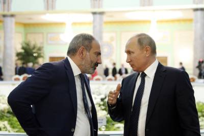 Армения обратилась к России за военной помощью