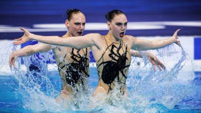 Четыре победы за один день: российские синхронисты и прыгуны в воду выиграли ещё по два золота ЧЕ