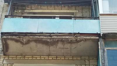 СК возбудил дело после падения на ребенка фрагмента балкона под Тулой