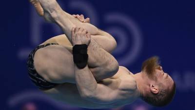 Кузнецов выиграл ЧЕ в прыжках в воду с трехметрового трамплина