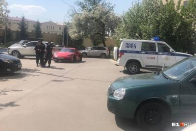 Через дорогу от СИЗО №1 в Екатеринбурге устроили стрельбу