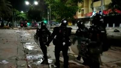 Погромы в колумбийском городе Барранкилья: 77 человек пострадали