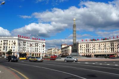 Белоруссия собралась разместить в России облигации на 100 млрд