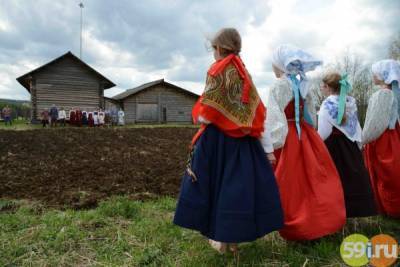 Посевная, хороводы, обряды: в музее "Хохловка" отметят народный праздник "Никола Вешний"
