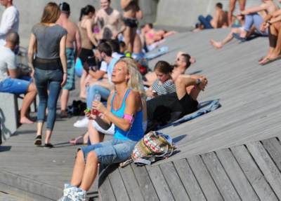 Синоптики заявили: на днях в Россию придет настоящее лето с аномальной жарой