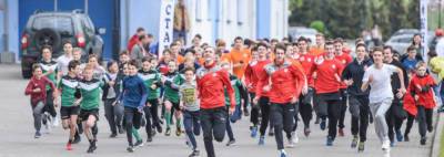 Воспитанники спортучреждений города приняли участие в легкоатлетическом забеге