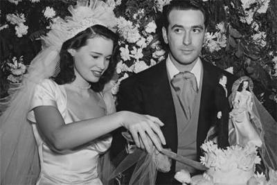 От Рокфеллеров до Кеннеди: свадебные фото самых богатых и знаменитых семей Америки и светской элиты XX века
