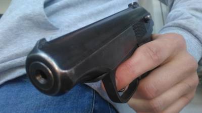 Охранник магазина ранил из пистолета ребенка в Москве