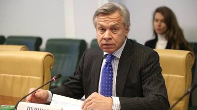 Сенатор Пушков заявил, что Зеленский испугался роста популярности ОПЗЖ на Украине