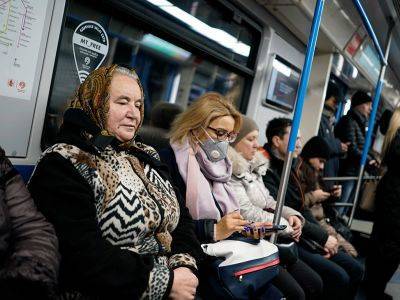 Власти Москвы оштрафовали пассажиров метро за год на 2 млрд за отсутствие масок