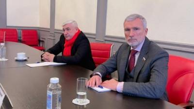 Председатель партии "Родина" пообещал жителям Пскова разобраться с проблемой яслей