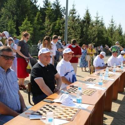 Радий Хабиров назвал Уфу мировой столицей шашечного спорта
