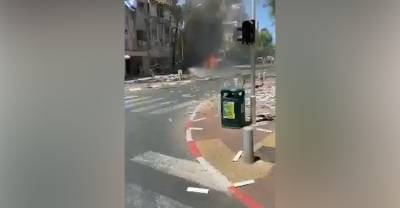 Один человек погиб в пригороде Тель-Авива в результате ракетного обстрела из сектора Газа
