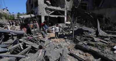В Газе 11-этажное здание с офисами СМИ рухнуло после удара Израиля