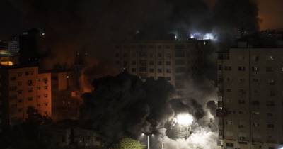 В Газе растет количество жертв обстрелов, Израиль предупредил об уничтожении еще одной высотки