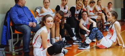Баскетболистки из Карелии победили в полуфинале чемпионата Северо-Запада