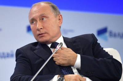 Путин заявил о превращении Украины в "антироссию": в МИД отреагировали