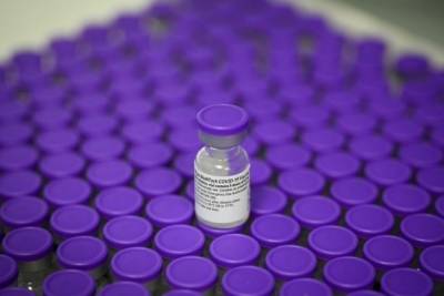 ВОЗ призывает делиться вакцинами от коронавируса