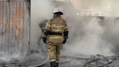 МЧС сообщило о возгорании в административном здании Екатеринбурга