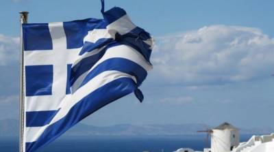 Греция приняла первых туристов после длительного карантина