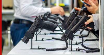 Ужесточающий правила получения оружия законопроект 17 мая внесут в Госдуму