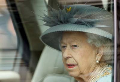 Тронная речь королевы: Елизавета II раздала поручения парламенту на год работы