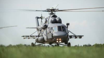 Силач Сергей Агаджанян готовится к новому рекорду по буксировке 40-тонного вертолета