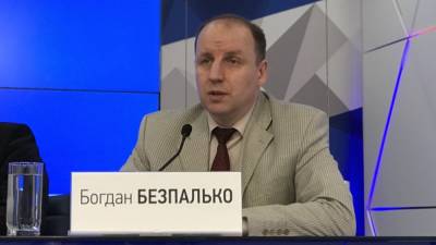 Политолог Безпалько призвал РФ ввести санкции против Украины за арест Медведчука