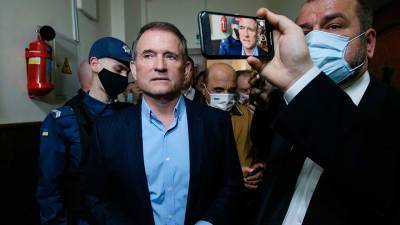 Можно ли считать арест Медведчука на Украине ответом на посадку Навального в преддверие встречи Путина и Байдена