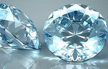 Ученые нашли необычные «знаки» внутри древних алмазов
