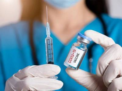 Латвийский врач: В настоящее время мало данных об эффективности вакцин