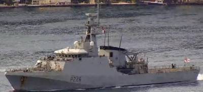 Корабль "Трент" ВМС Великобритании, зашёл в Черное море